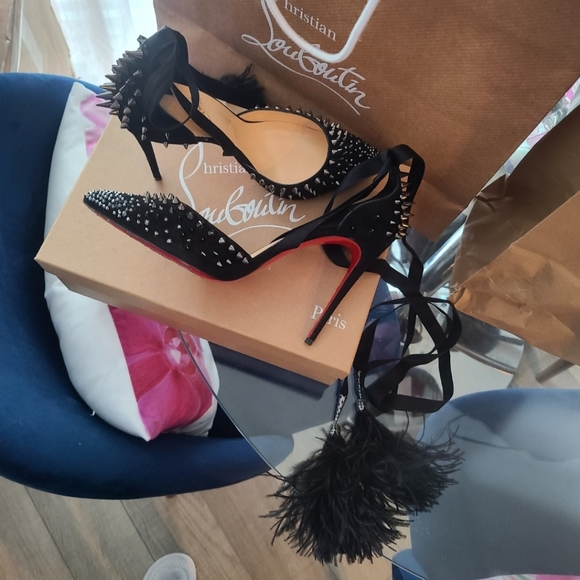 Louboutin Black Fairy Tie Up Ostrich Feather Pump Size 39.5 - Picture 6 of 9